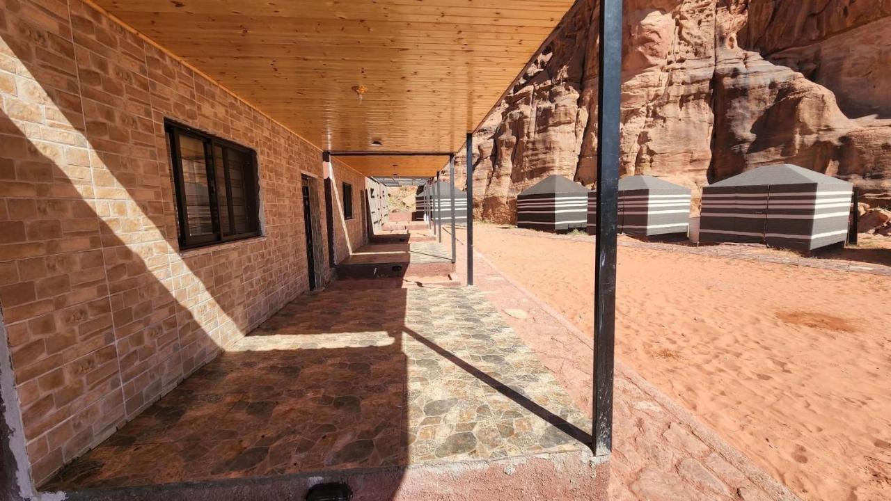 Wadi Rum Quiet Sky Exteriör bild